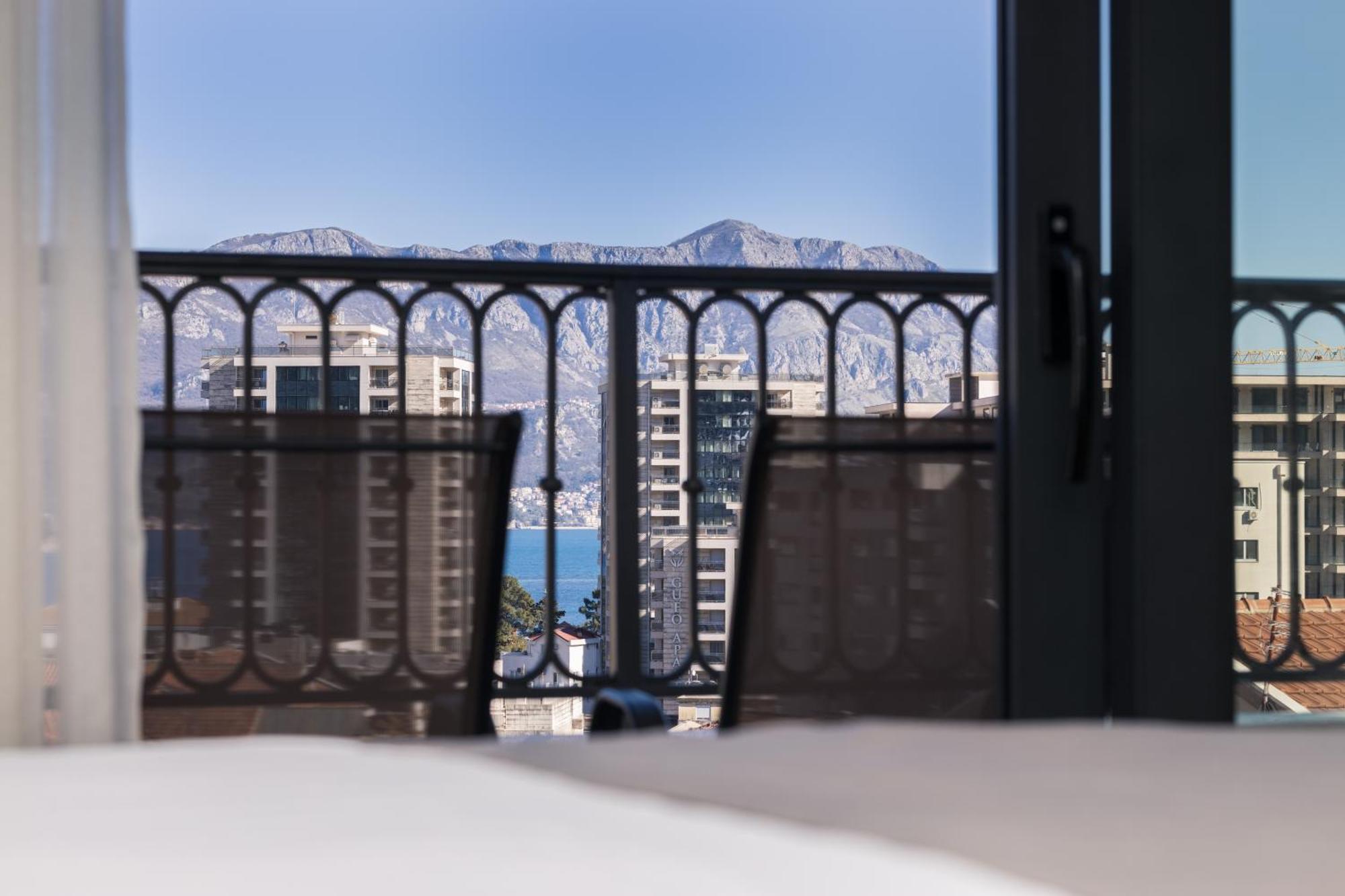 Hotel Pima Будва Екстериор снимка