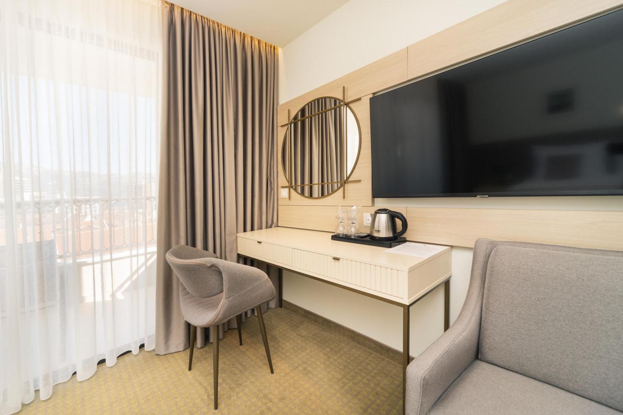 Hotel Pima Будва Екстериор снимка